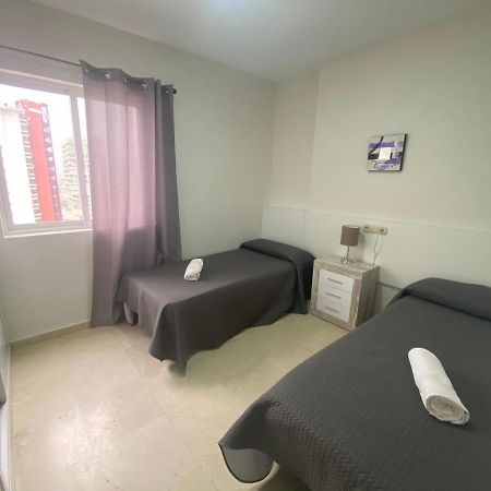 Apartamento Av Madrid 2H Бенидорм Екстериор снимка